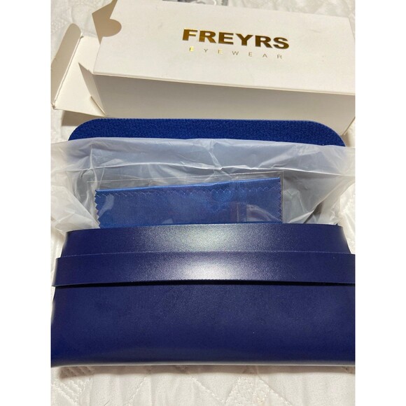 freyrs sunglasses FREYRS Grace brown Womens sunglasses NEW in box with case nib main image 9